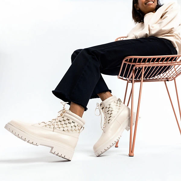 Michael Kors Turner Bootie Schnürstiefel - Creme 4 Michael Kors Turner Bootie Schnürstiefel - Creme – Bild 2